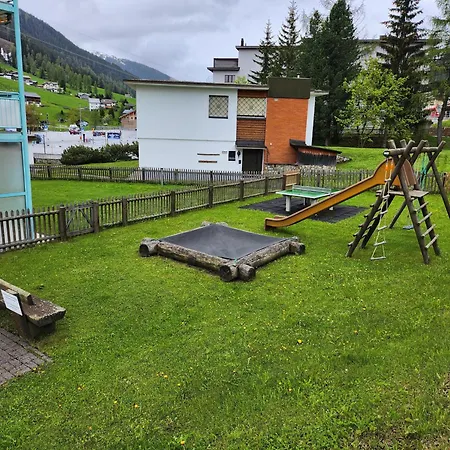 2 60m2 An Der Talstation Jakobshorn Neben Wander- Und Mountainbikeparadise 公寓 *