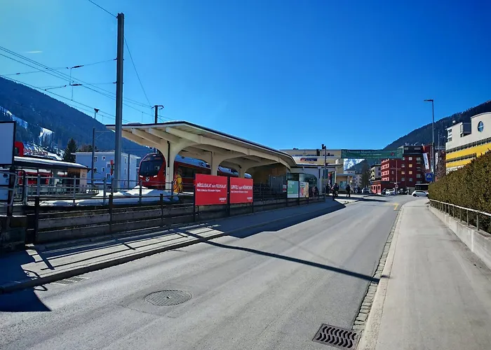 Fuer 5 Pers Neben Talstation Jakobshorn Skipiste Vollausgestattete Kueche דירה דאבוס